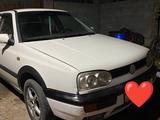 Volkswagen Golf 1992 годаүшін1 200 000 тг. в Тараз