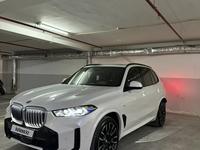 BMW X5 2023 годаfor65 000 000 тг. в Алматы