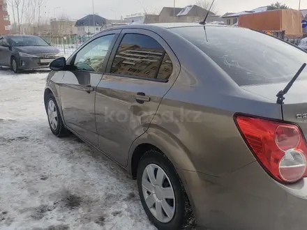 Chevrolet Aveo 2014 года за 3 500 000 тг. в Астана – фото 6