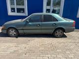 Mercedes-Benz C 220 1993 года за 600 000 тг. в Астана – фото 2
