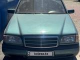 Mercedes-Benz C 220 1993 года за 600 000 тг. в Астана – фото 3