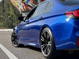 BMW M5 2020 года за 50 000 000 тг. в Алматы – фото 4