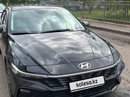 Hyundai Elantra 2023 года за 12 300 000 тг. в Астана