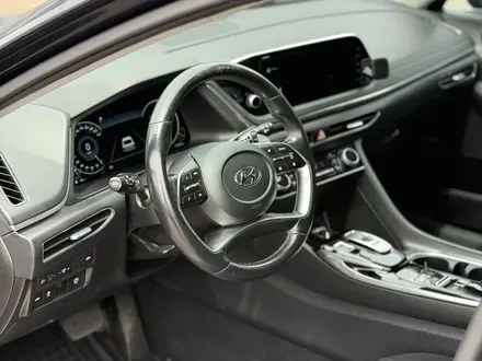 Hyundai Sonata 2022 года за 12 000 000 тг. в Алматы – фото 14