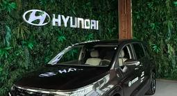 Hyundai Custin Travel 2026 года за 13 990 000 тг. в Алматы
