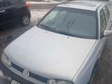 Volkswagen Golf 1995 годаүшін2 200 000 тг. в Талдыкорган