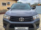 Toyota Hilux 2018 года за 16 000 000 тг. в Атырау – фото 2