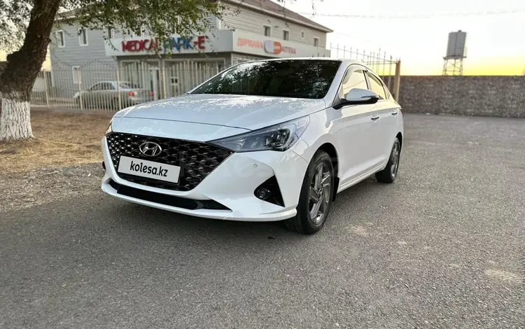 Hyundai Accent 2021 годаfor8 350 000 тг. в Шымкент