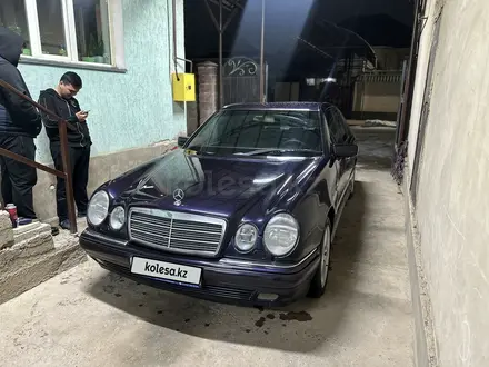 Mercedes-Benz E 280 1998 года за 3 500 000 тг. в Шымкент