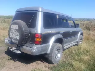 Mitsubishi Pajero, 1995