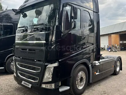 Volvo  F-Series 2017 года за 41 500 000 тг. в Алматы – фото 35