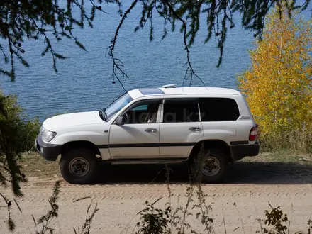 Toyota Land Cruiser 2004 года за 11 000 000 тг. в Усть-Каменогорск – фото 2