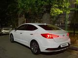 Hyundai Elantra 2019 года за 9 700 000 тг. в Алматы