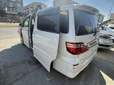 Toyota Alphard 2007 годаүшін2 555 000 тг. в Атырау