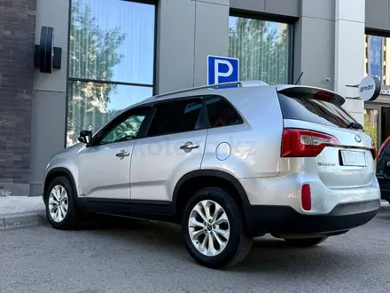 Kia Sorento 2012 года за 7 380 000 тг. в Астана – фото 5