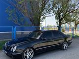 Mercedes-Benz E 320 2002 года за 5 200 000 тг. в Тараз – фото 2