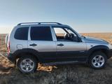 Chevrolet Niva 2013 годаүшін2 950 000 тг. в Актобе – фото 2