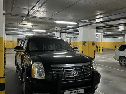 Cadillac Escalade 2007 годаүшін11 500 000 тг. в Астана