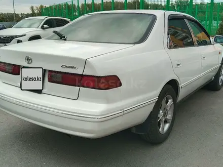 Toyota Camry Gracia 1997 года за 3 650 000 тг. в Усть-Каменогорск – фото 2