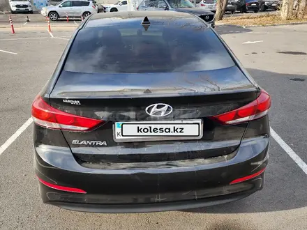 Hyundai Elantra 2017 года за 7 100 000 тг. в Алматы – фото 2