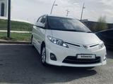 Toyota Estima 2011 года за 6 300 000 тг. в Атырау