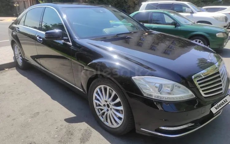 Mercedes-Benz S 350 2012 года за 15 000 000 тг. в Алматы