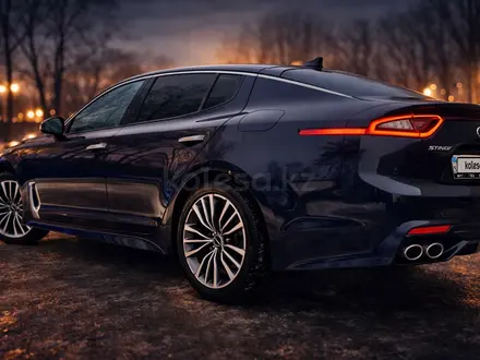 Kia Stinger 2018 года за 13 000 000 тг. в Алматы – фото 6