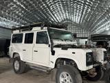 Land Rover Defender 2002 годаүшін5 300 000 тг. в Астана