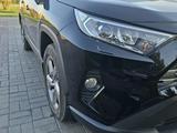 Toyota RAV4 2020 годаүшін14 400 000 тг. в Талдыкорган – фото 4