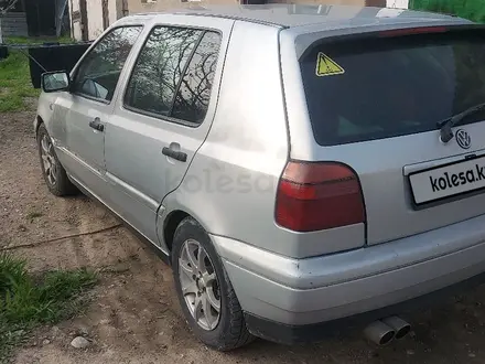 Volkswagen Golf 1995 года за 1 250 000 тг. в Алматы – фото 3