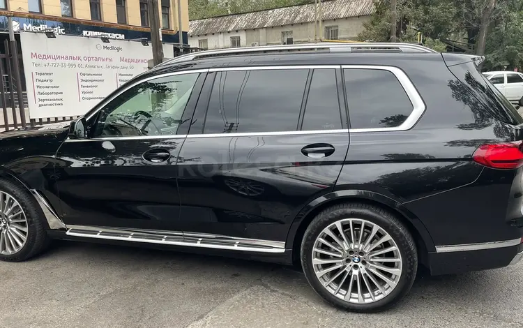 BMW X7 2021 годаүшін49 500 000 тг. в Алматы