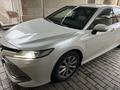 Toyota Camry 2018 года за 12 900 000 тг. в Шымкент