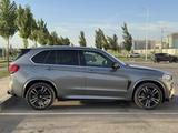 BMW X5 2017 года за 17 500 000 тг. в Шымкент – фото 3