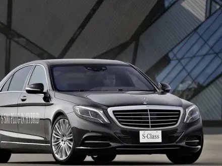 Стекла Фары Мерседес W222 за 30 000 тг. в Астана