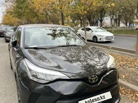 Toyota C-HR 2020 года за 12 000 000 тг. в Атырау – фото 2