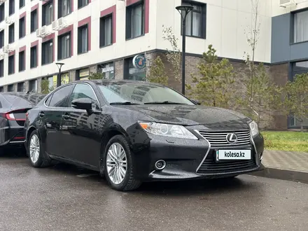 Lexus ES 250 2014 года за 12 500 000 тг. в Астана – фото 4