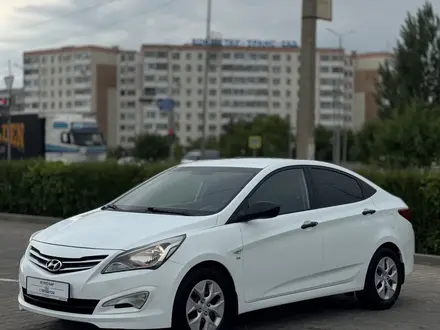 Hyundai Accent 2015 года за 5 390 000 тг. в Кокшетау – фото 2