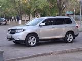 Toyota Highlander 2013 года за 13 300 000 тг. в Астана – фото 2