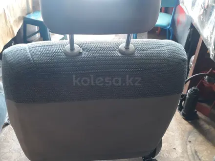 Кресло переднее за 10 000 тг. в Астана – фото 3
