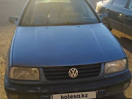 Volkswagen Vento 1993 года за 800 000 тг. в Балхаш