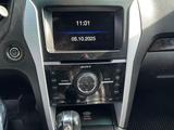 Ford Explorer 2013 года за 10 500 000 тг. в Актобе – фото 2