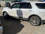 Ford Explorer 2013 года за 10 500 000 тг. в Актобе – фото 3