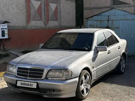 Mercedes-Benz C 200 1997 года за 1 150 000 тг. в Житикара – фото 5