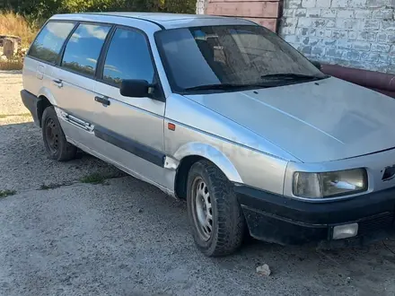 Volkswagen Passat 1992 года за 900 000 тг. в Семей – фото 3