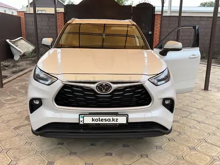 Toyota Highlander 2022 года за 30 000 000 тг. в Шымкент