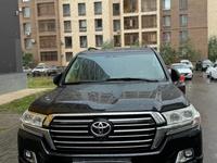 Toyota Land Cruiser 2016 годаүшін31 300 000 тг. в Астана