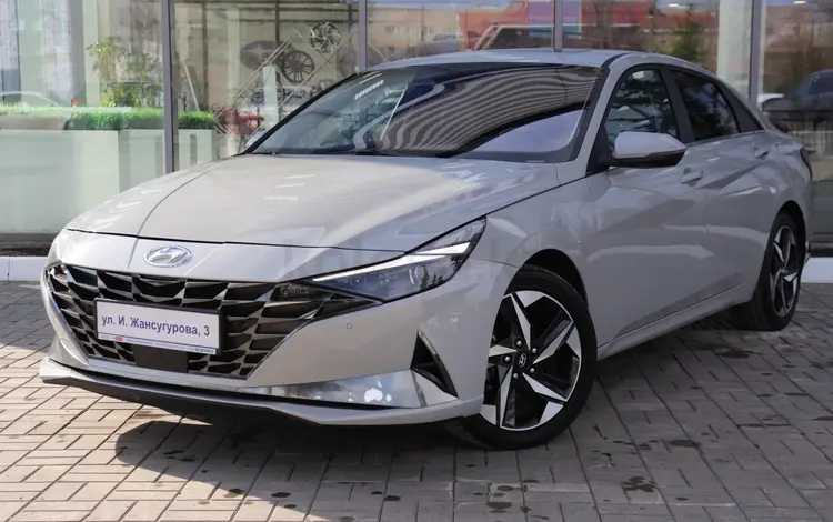 Hyundai Elantra Luxe 2021 года за 8 490 000 тг. в Астана