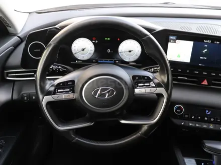 Hyundai Elantra Luxe 2021 года за 8 490 000 тг. в Астана – фото 15