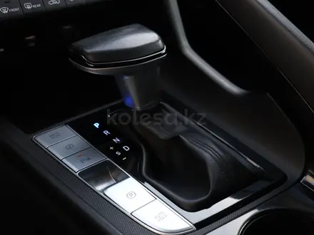 Hyundai Elantra Luxe 2021 года за 8 490 000 тг. в Астана – фото 17