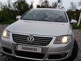 Volkswagen Passat 2006 года за 3 800 000 тг. в Алматы – фото 5